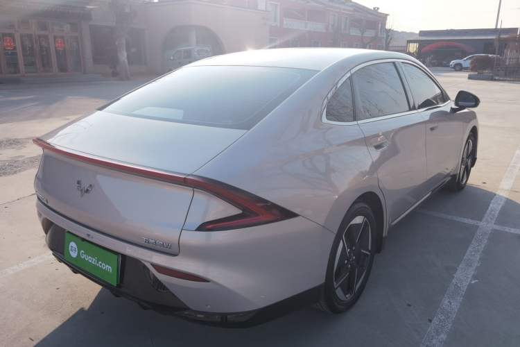 Used Wuling Xingguang 2024 Co-Creation Edition 510 Advanced Model Exterior 5