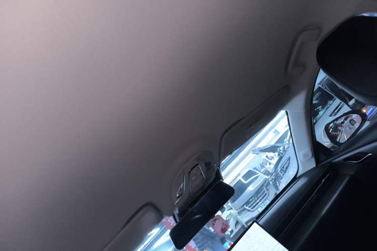 Used Wuling Xingguang 2024 Co-Creation Edition 510 Advanced Model Headliner