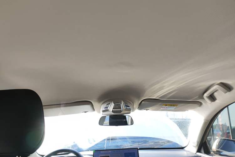 Used Wuling Xingguang 2024 Co-Creation Edition 510 Advanced Model Headliner