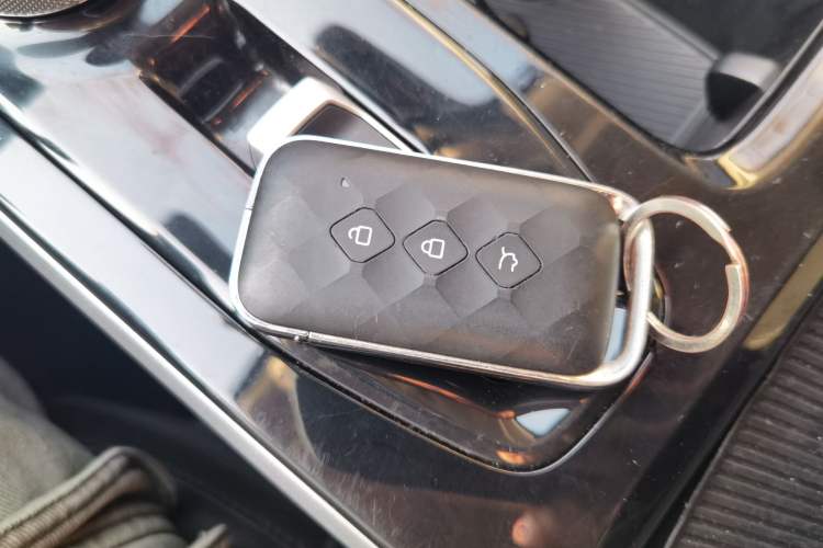 Used Wuling Xingguang 2024 Co-Creation Edition 510 Advanced Model Interior 1
