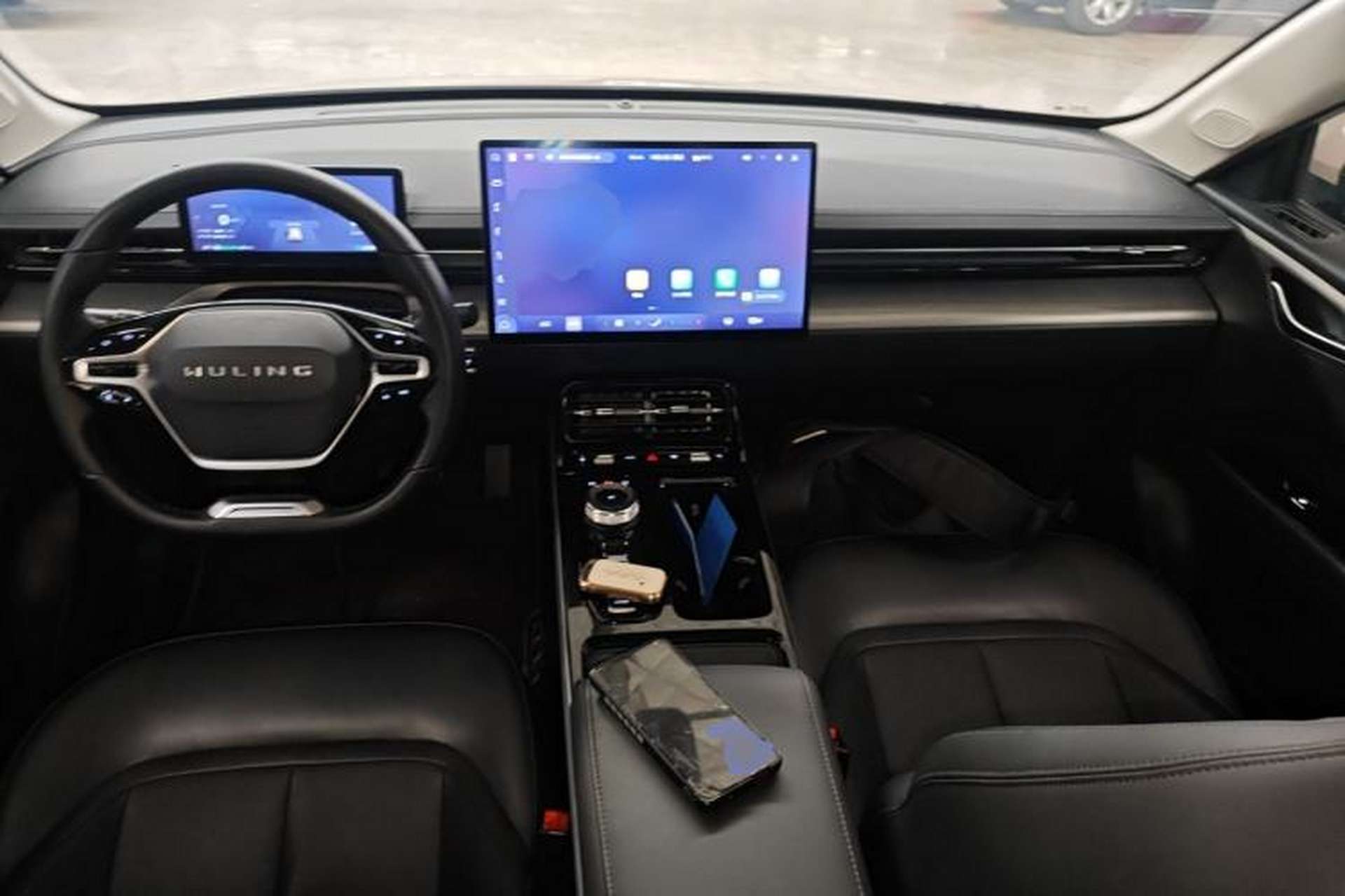 Used Wuling Xingguang 2024 Co-Creation Edition 510 Advanced Model Interior 2