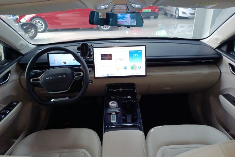 Used Wuling Xingguang 2024 Co-Creation Edition 510 Advanced Model Interior 2
