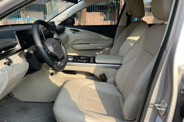 Used Wuling Xingguang 2024 Co-Creation Edition 510 Advanced Model Interior 3