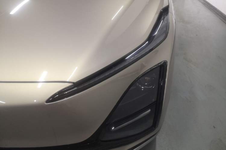 Used Wuling Xingguang 2024 Co-Creation Edition 510 Advanced Model Left Front Headlight