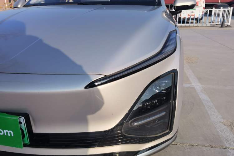 Used Wuling Xingguang 2024 Co-Creation Edition 510 Advanced Model Left Front Headlight
