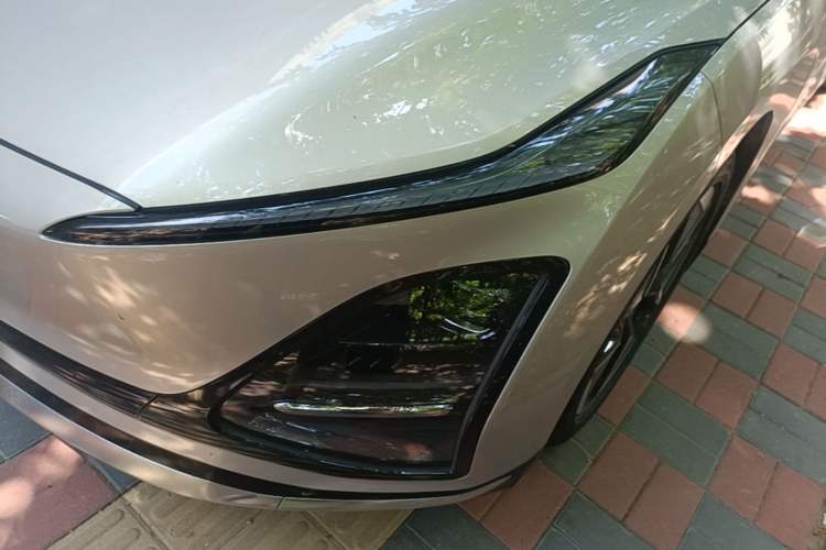 Used Wuling Xingguang 2024 Co-Creation Edition 510 Advanced Model Left Front Headlight