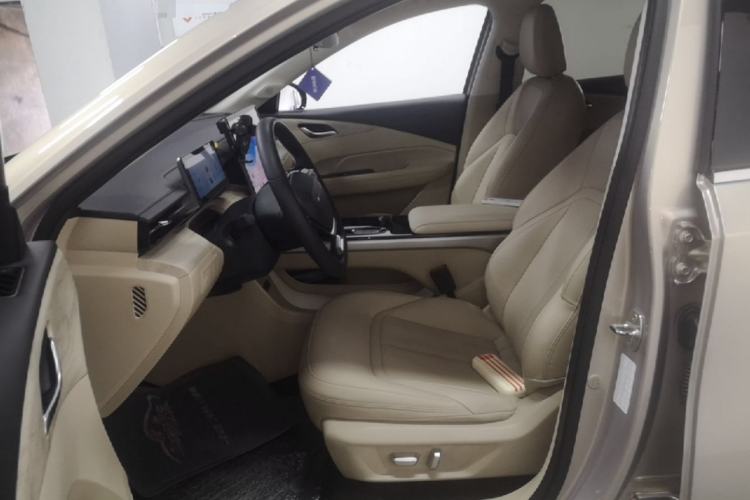 Used Wuling Xingguang 2024 Co-Creation Edition 510 Advanced Model Left Front Seat