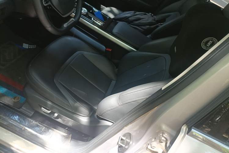 Used Wuling Xingguang 2024 Co-Creation Edition 510 Advanced Model Left Front Seat