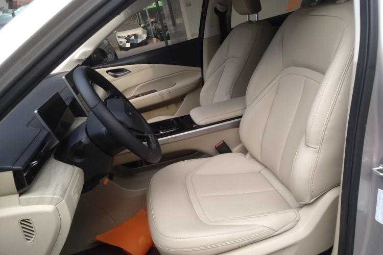 Used Wuling Xingguang 2024 Co-Creation Edition 510 Advanced Model Left Front Seat