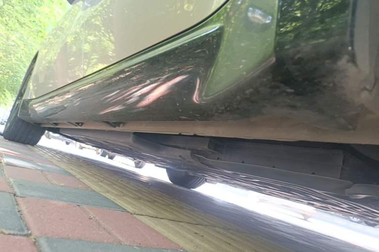 Used Wuling Xingguang 2024 Co-Creation Edition 510 Advanced Model Left Side Sill