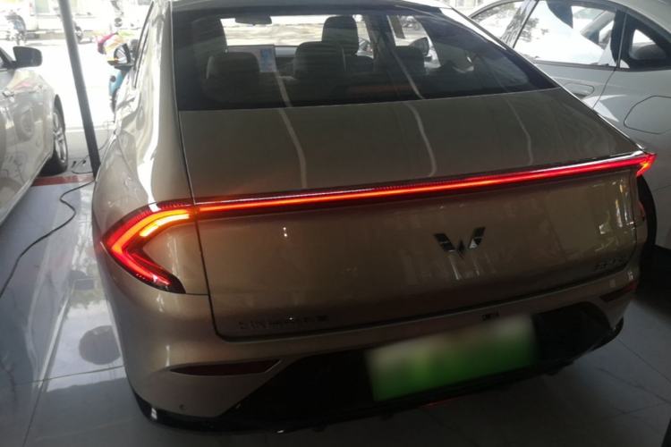 Used Wuling Xingguang 2024 Co-Creation Edition 510 Advanced Model Rear