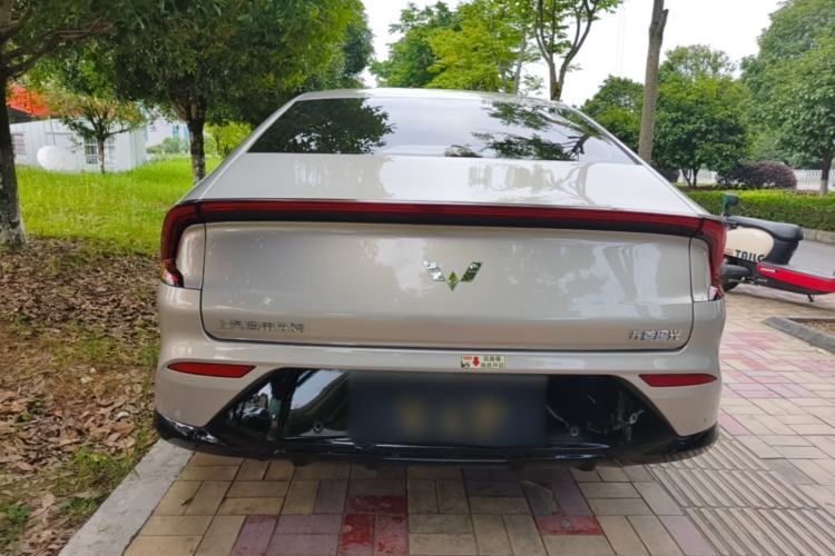 Used Wuling Xingguang 2024 Co-Creation Edition 510 Advanced Model Rear