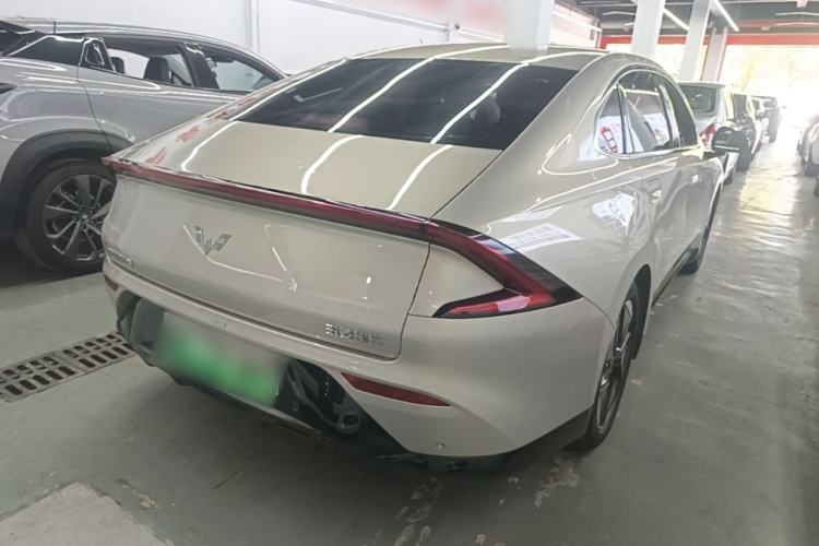 Used Wuling Xingguang 2024 Co-Creation Edition 510 Advanced Model Rear Right 45 Deg