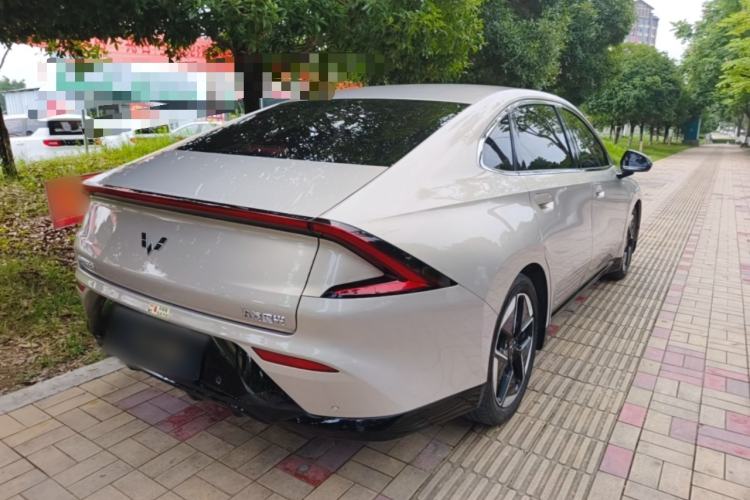Used Wuling Xingguang 2024 Co-Creation Edition 510 Advanced Model Rear Right 45 Deg