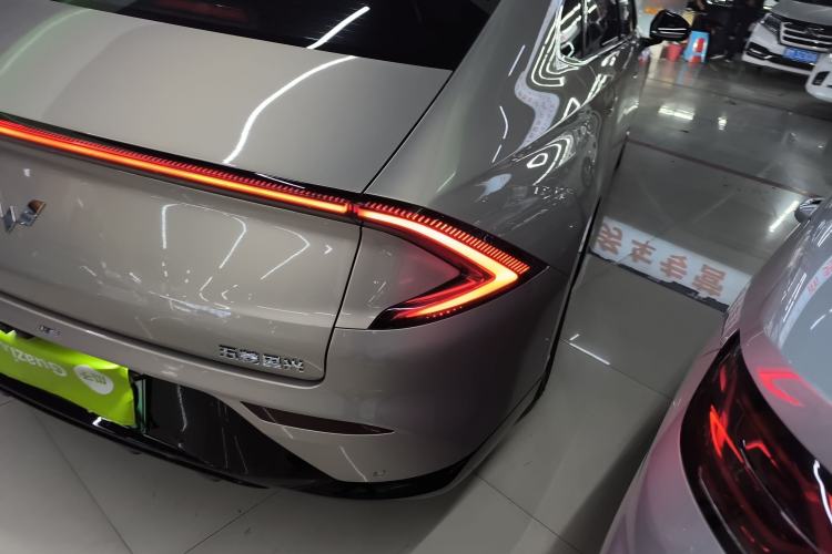Used Wuling Xingguang 2024 Co-Creation Edition 510 Advanced Model Right Rear Taillight