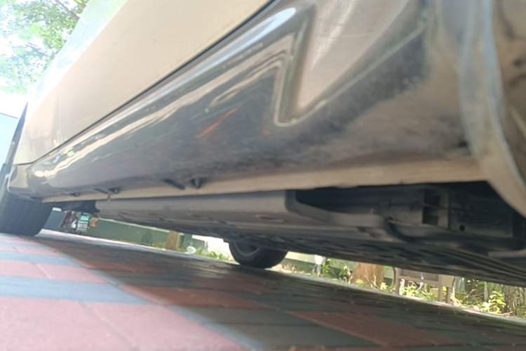 Used Wuling Xingguang 2024 Co-Creation Edition 510 Advanced Model Right Side Sill