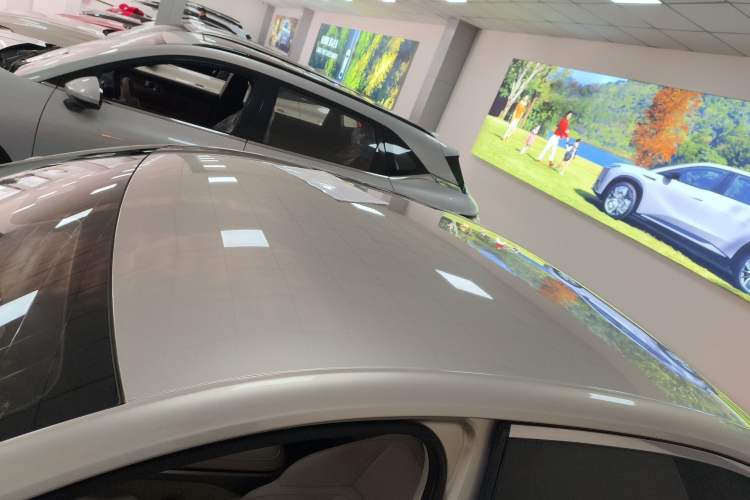 Used Wuling Xingguang 2024 Co-Creation Edition 510 Advanced Model Roof
