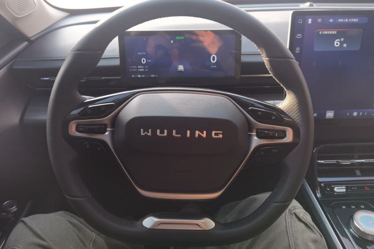 Used Wuling Xingguang 2024 Co-Creation Edition 510 Advanced Model Steering Wheel