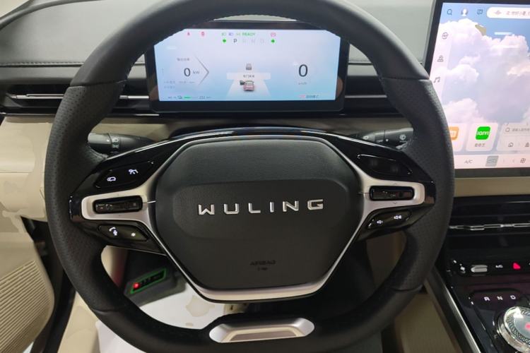 Used Wuling Xingguang 2024 Co-Creation Edition 510 Advanced Model Steering Wheel