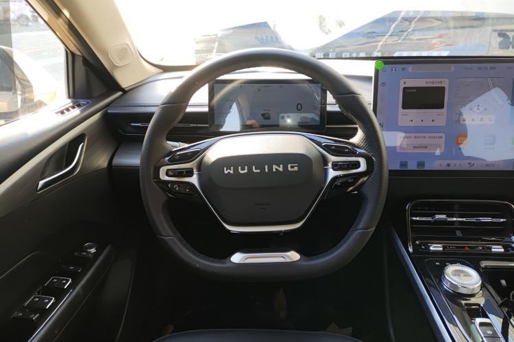 Used Wuling Xingguang 2024 Co-Creation Edition 510 Advanced Model Steering Wheel
