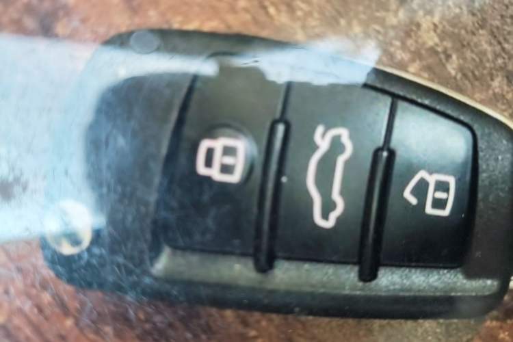 Used Wuling Xingguang 2024 Co-Creation Edition 510 Advanced Model Vehicle Key