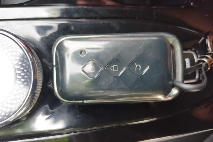 Used Wuling Xingguang 2024 Co-Creation Edition 510 Advanced Model Vehicle Key