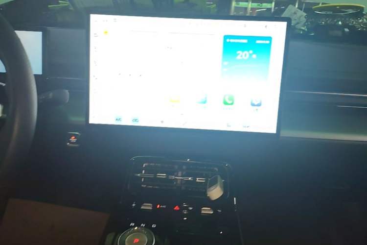 Used Wuling Xingguang 2024 Co-Creation Edition 510 Advanced Model Audio And AC Panel