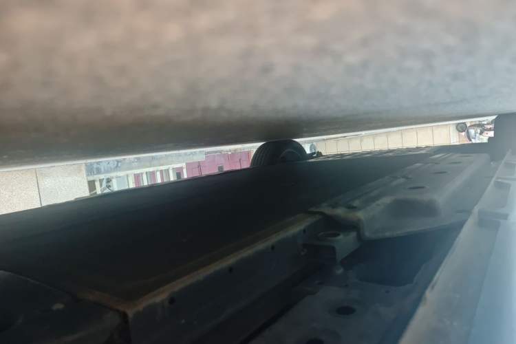 Used Wuling Xingguang 2024 Co-Creation Edition 510 Advanced Model Chassis Rear Left