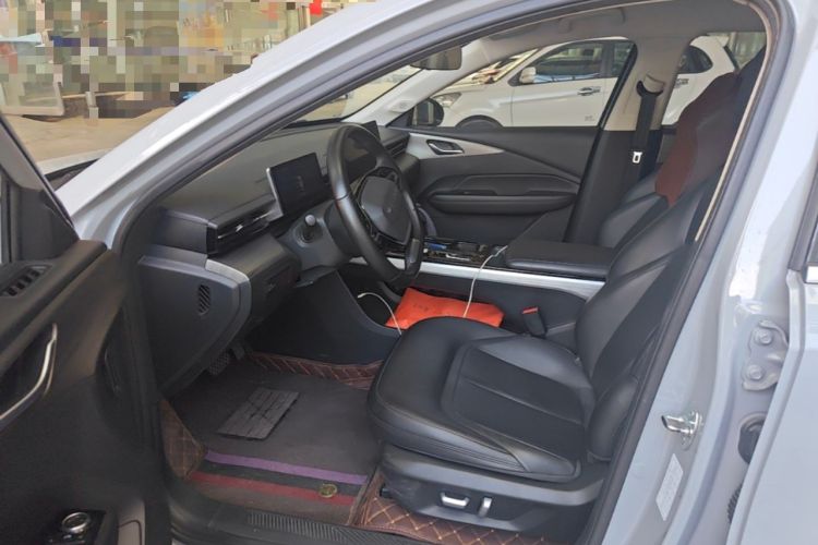Used Wuling Xingguang 2024 Co-Creation Edition 510 Advanced Model Driver Seat