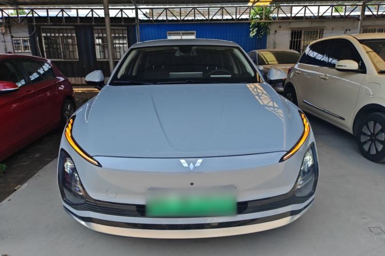 Used Wuling Xingguang 2024 Co-Creation Edition 510 Advanced Model Front