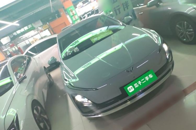 Used Wuling Xingguang 2024 Co-Creation Edition 510 Advanced Model Front Right 45 Deg