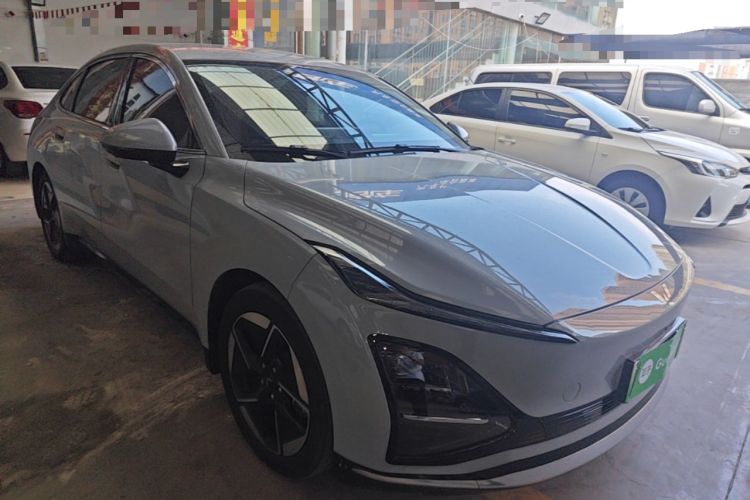 Used Wuling Xingguang 2024 Co-Creation Edition 510 Advanced Model Front Right 45 Deg
