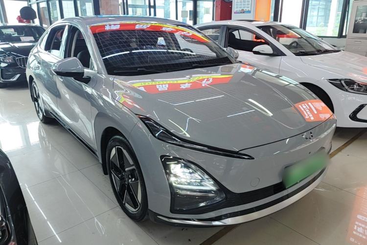 Used Wuling Xingguang 2024 Co-Creation Edition 510 Advanced Model Front Right 45 Deg