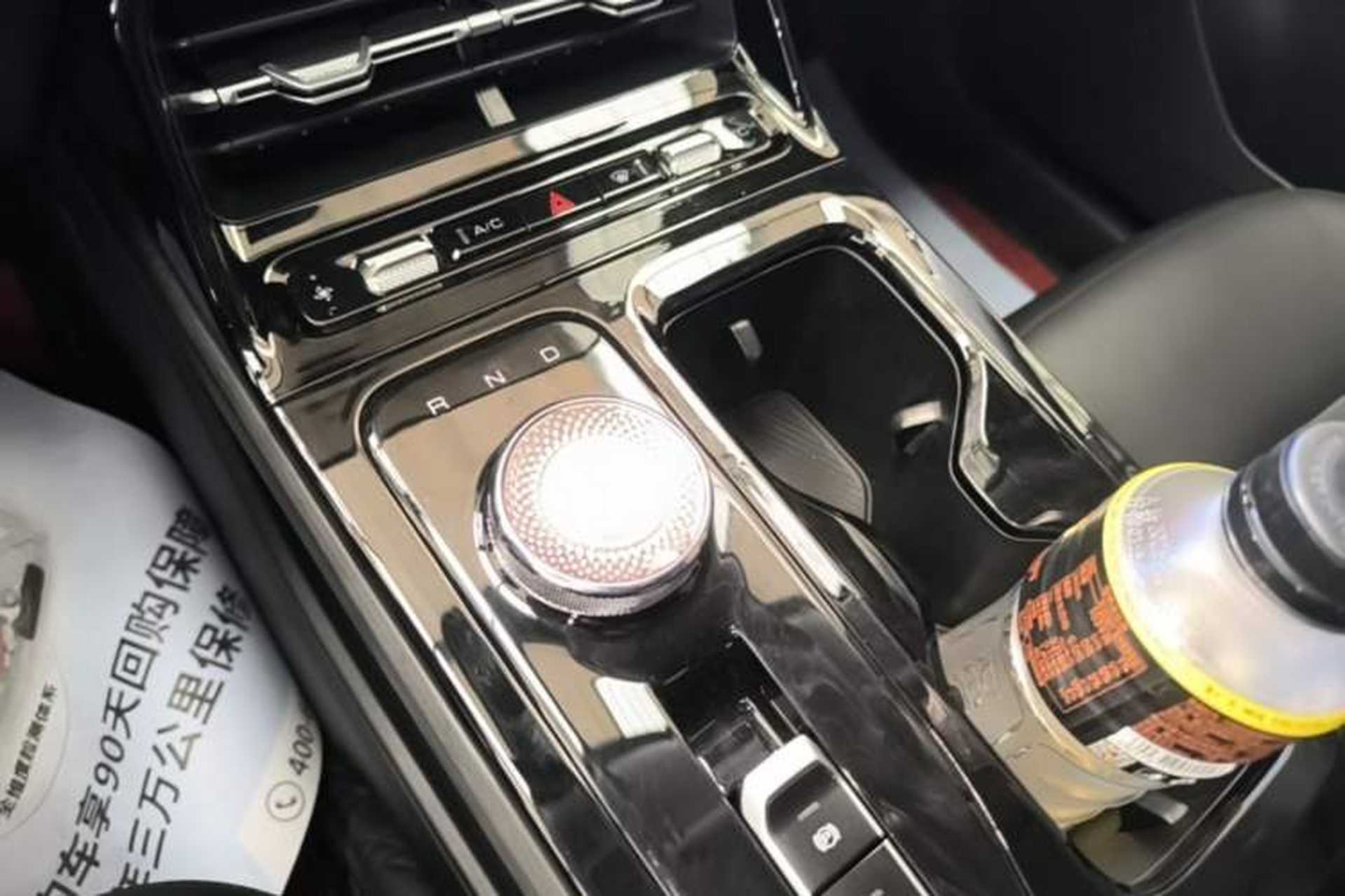 Used Wuling Xingguang 2024 Co-creation Edition 150 Standard Model Gear Lever
