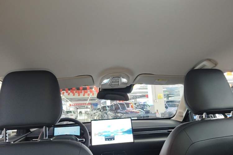 Used Wuling Xingguang 2024 Co-Creation Edition 510 Advanced Model Headliner