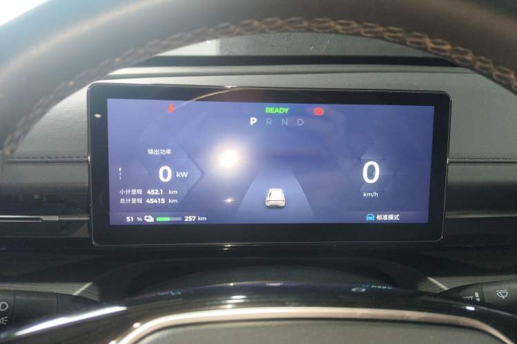 Used Wuling Xingguang 2024 Co-Creation Edition 510 Advanced Model Instrument Cluster