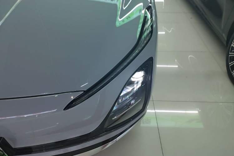 Used Wuling Xingguang 2024 Co-Creation Edition 510 Advanced Model Left Front Headlight