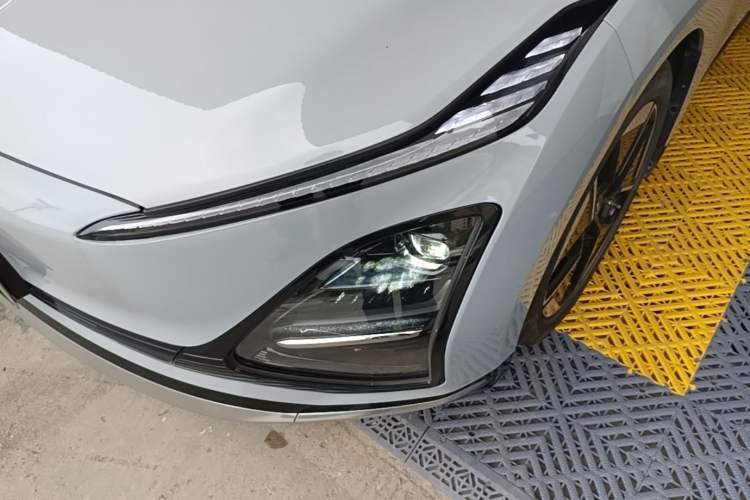 Used Wuling Xingguang 2024 Co-Creation Edition 510 Advanced Model Left Front Headlight