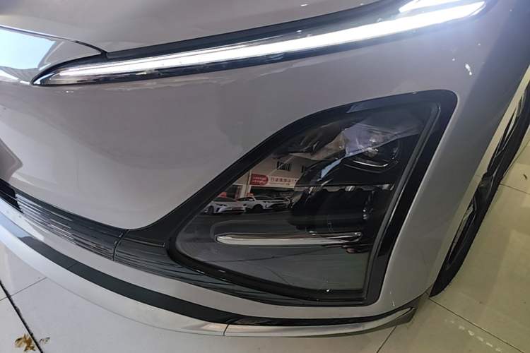 Used Wuling Xingguang 2024 Co-Creation Edition 510 Advanced Model Left Front Headlight