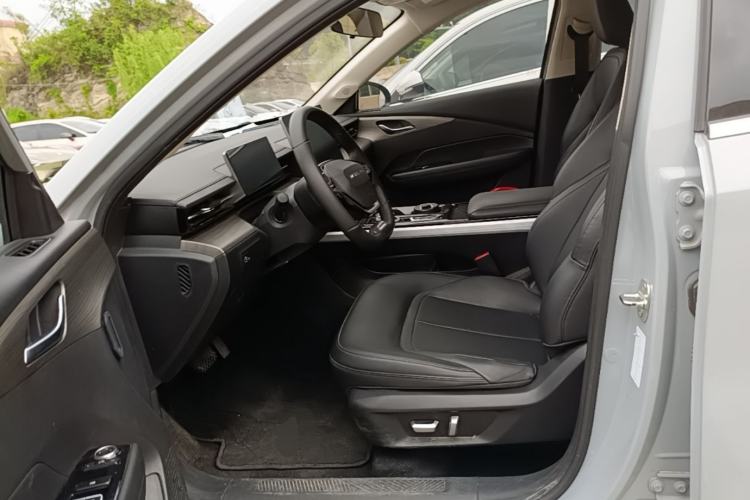 Used Wuling Xingguang 2024 Co-Creation Edition 510 Advanced Model Left Front Seat