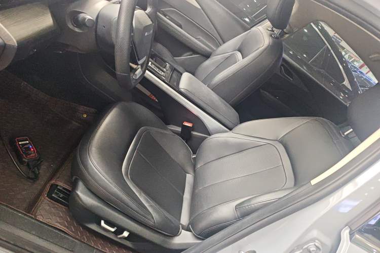 Used Wuling Xingguang 2024 Co-Creation Edition 510 Advanced Model Left Front Seat