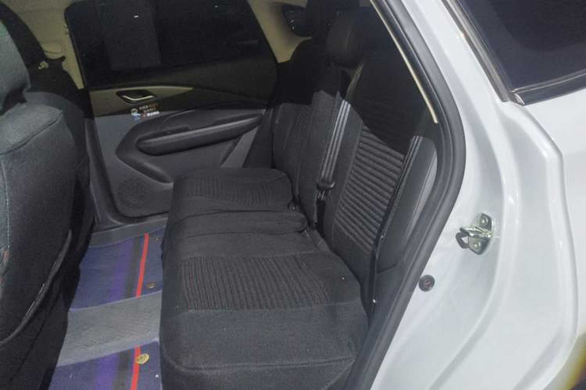 Used Wuling Xingguang 2024 Co-Creation Edition 510 Advanced Model Left Rear Seat