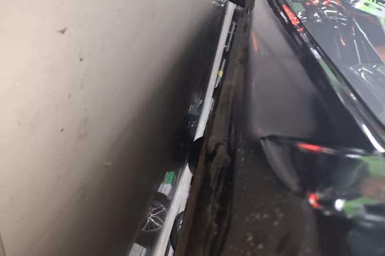 Used Wuling Xingguang 2024 Co-Creation Edition 510 Advanced Model Left Side Sill
