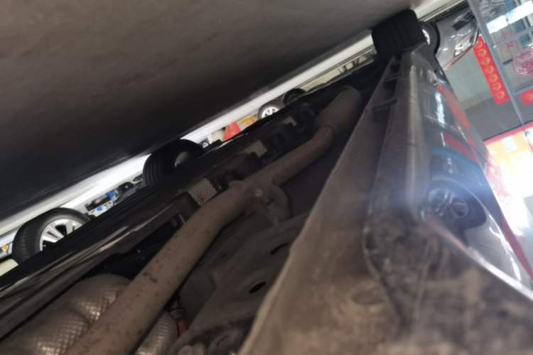 Used Wuling Xingguang 2024 Co-Creation Edition 150 Flagship Model Left Side Sill