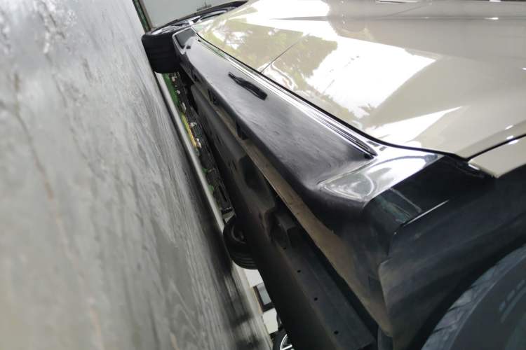 Used Wuling Xingguang 2024 Co-Creation Edition 510 Advanced Model Left Side Sill