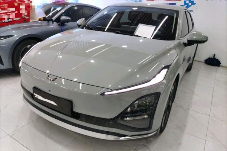 Used Wuling Xingguang 2024 Co-Creation Edition 510 Advanced Model Guazi used car, China used car export, Used car for sale, Used  cars, Cheapest cars for sale