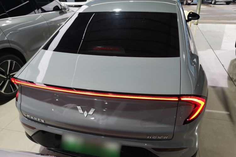 Used Wuling Xingguang 2024 Co-Creation Edition 510 Advanced Model Rear