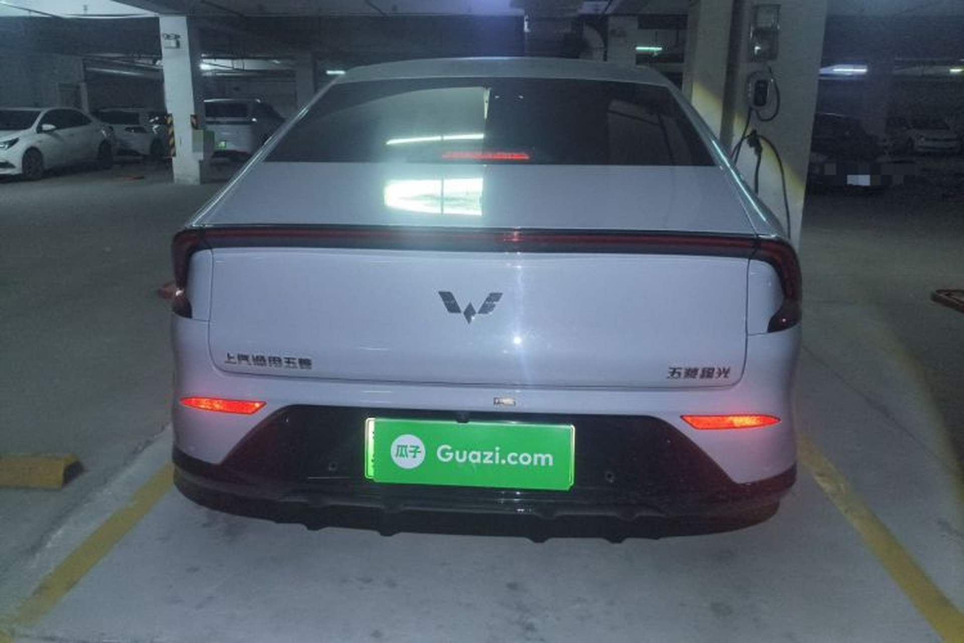Used Wuling Xingguang 2024 Co-Creation Edition 510 Advanced Model Rear