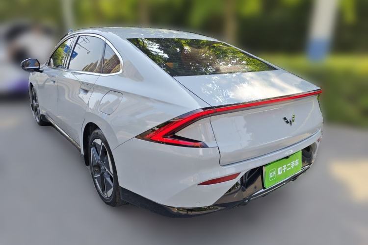 Used Wuling Xingguang 2024 Co-Creation Edition 510 Advanced Model Rear Left 45 Deg