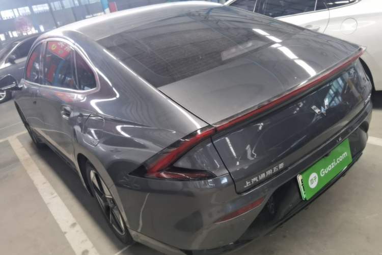 Used Wuling Xingguang 2024 Co-Creation Edition 150 Flagship Model Rear Left 45 Deg
